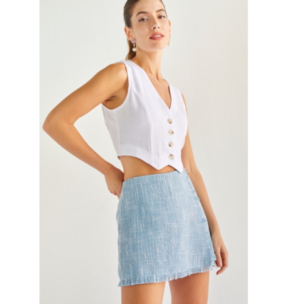 Francesca’s women’s blue skort medium